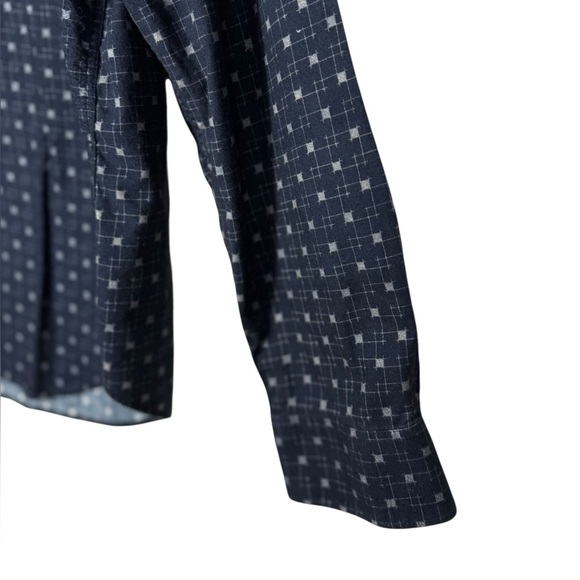 Robert Graham Long Sleeve Geometric Skill Button Down Shirt Blue EUC Size XL - Picture 6 of 15